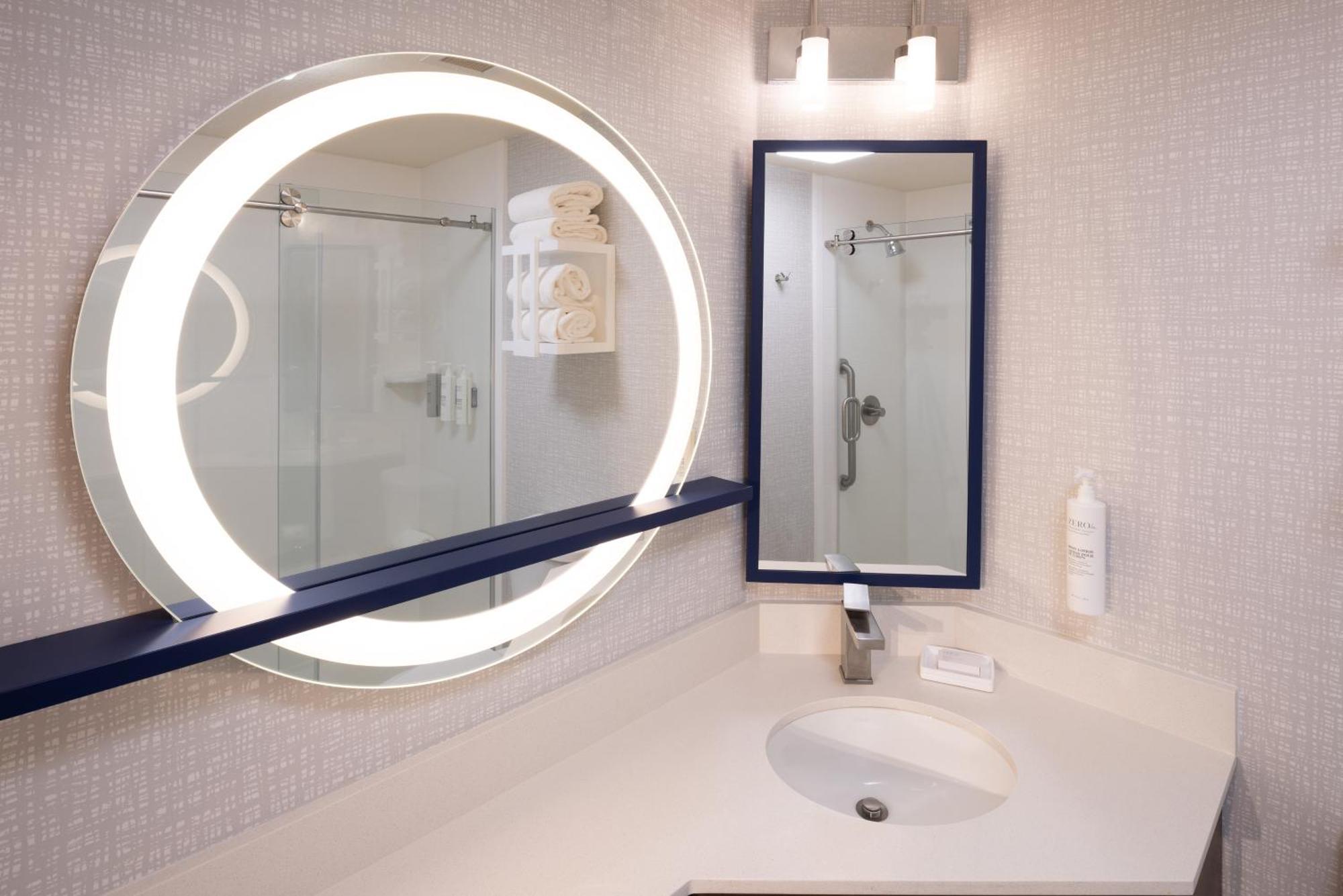 Hampton Inn Pullman Luaran gambar